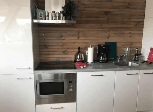 Studio Apartment Karolingersweg, Eindhoven - For Rent