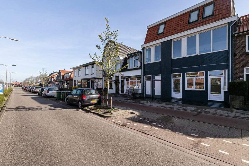 Appartement Hagelingerweg 132-D, Santpoort-Noord - À Louer