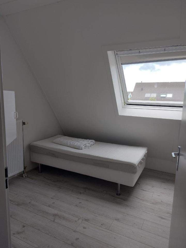Gemeubileerde Kamer te Huur in Isisstraat, Almere