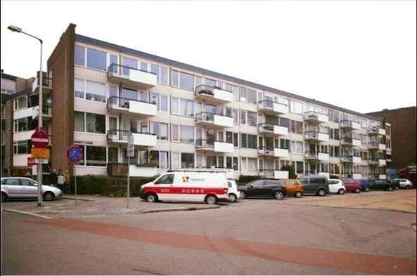 Habitación Burgemeester Edo Bergsmalaan, Enschede - En alquiler