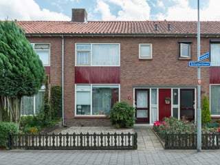 Tussenwoning Schubertlaan, Doetinchem - Te Huur