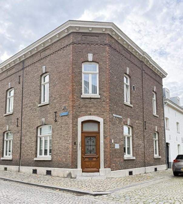 House Prinses Beatrixplein, Eijsden - For Rent