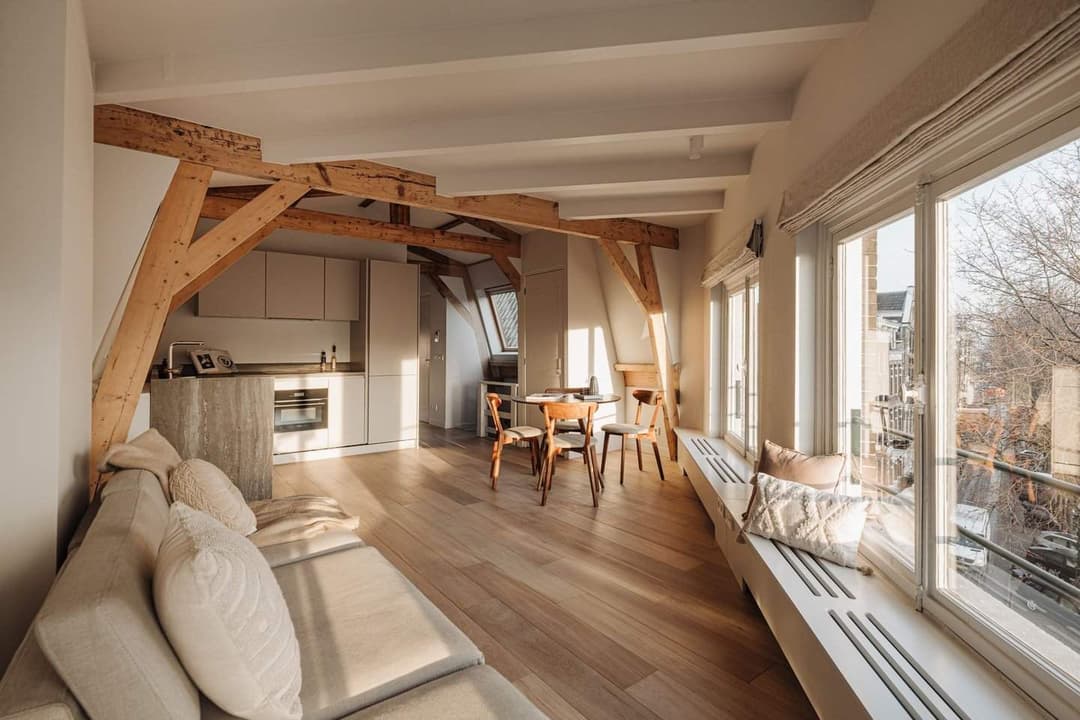 Stylish Furnished Apartment Kromme Waal 29-C, Amsterdam - For Rent
