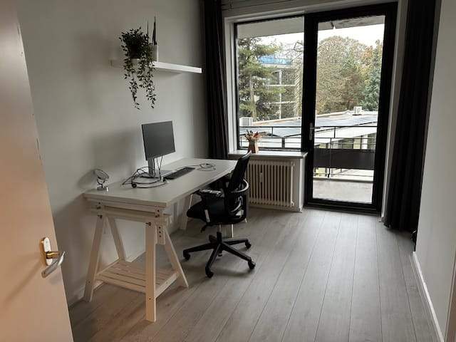 Tivolistraat 106, Tilburg - Wohnung