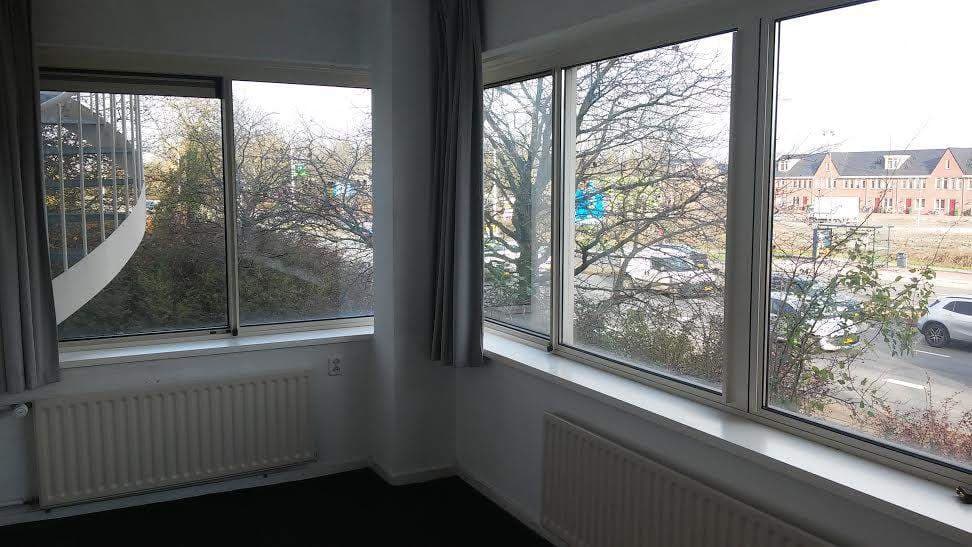 Unfurnished Room on Klikspaanweg, Leiden - For Rent