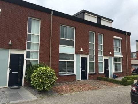 Huis Scharwoudestraat, Tilburg - Te Huur