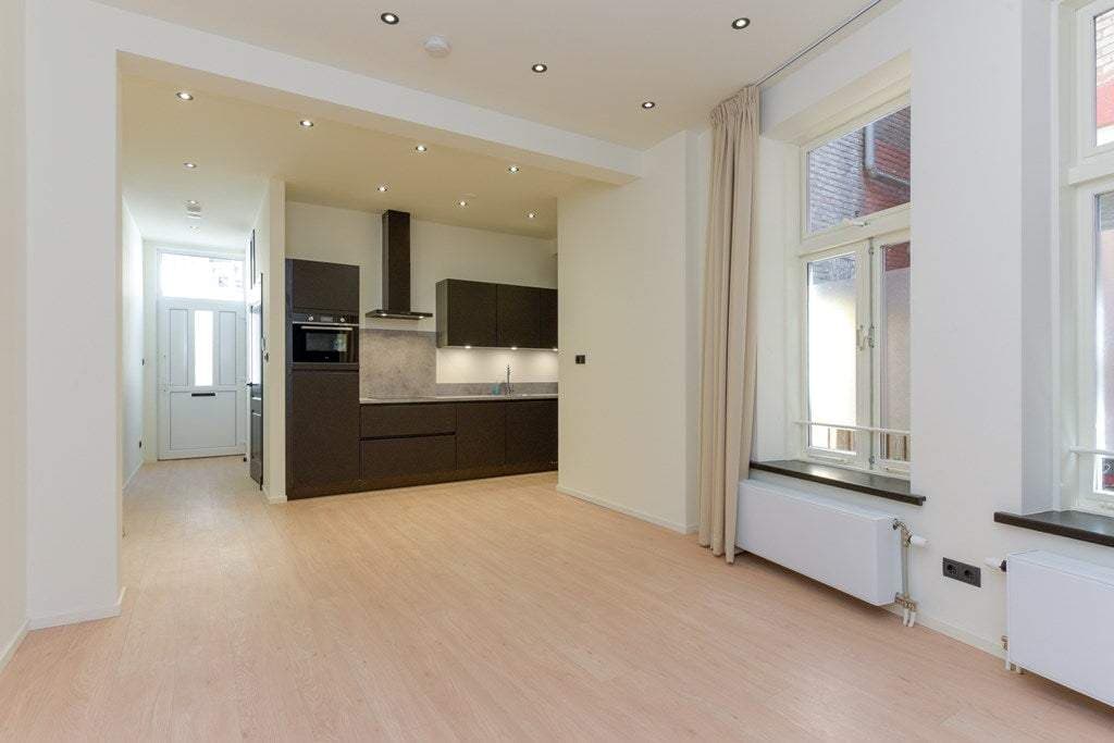 Flat Schietbaanstraat, Rotterdam (Oude Westen) - Ground-Floor Apartment