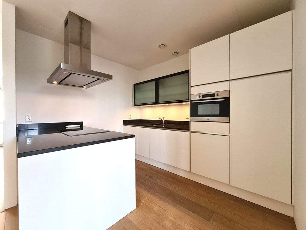 Flat Renier Nafzgerstraat 6B, Maastricht - For Rent