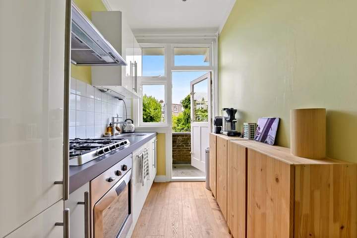 APPARTEMENT DE 4 PIÈCES VAN LANSBERGSTRAAT, La Haye - À LOUER