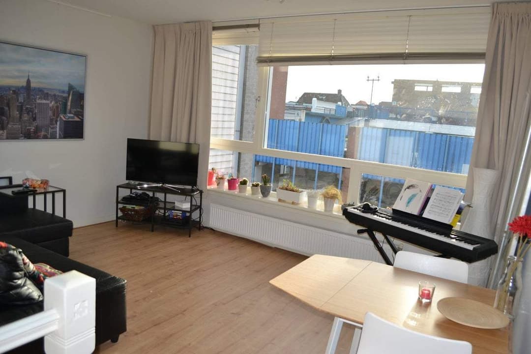 Flat Pelsterdwarsstraat, Groningen - For Rent