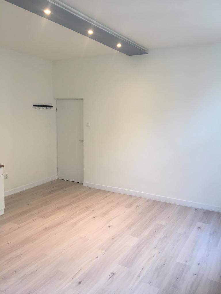 Unfurnished Room for Rent - Heggenstraat, Maastricht