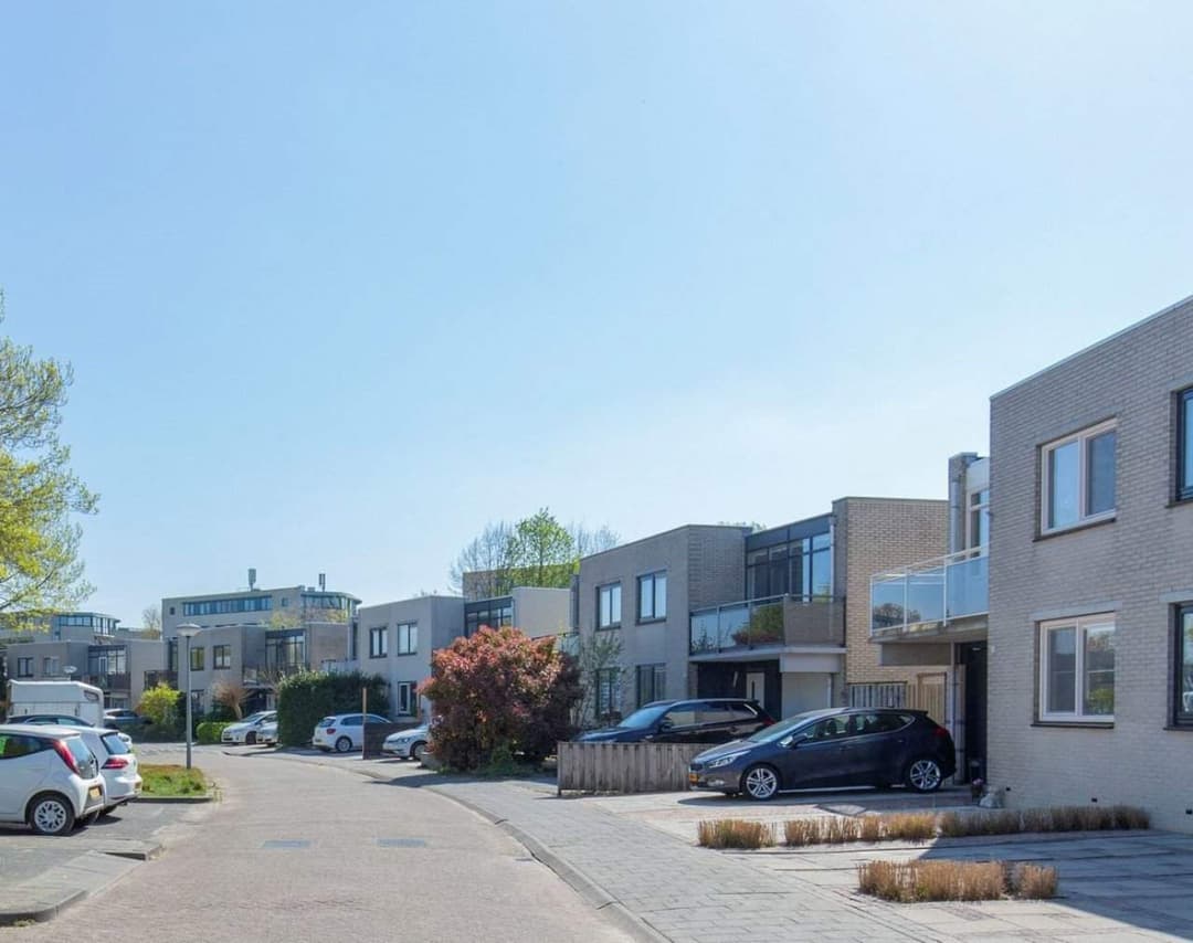 Rondostraat 42, Almere - For Rent