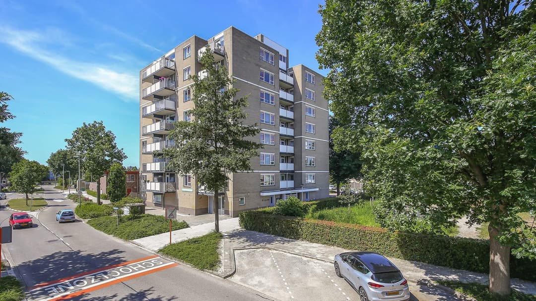 Ground Floor Apartment Ruimtebaan, Zoetermeer - For Rent