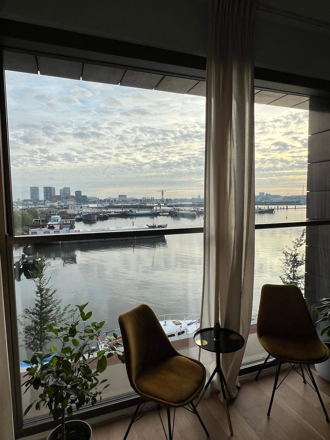 Gemeubileerde Kamer in Houthavens, Amsterdam - Te Huur