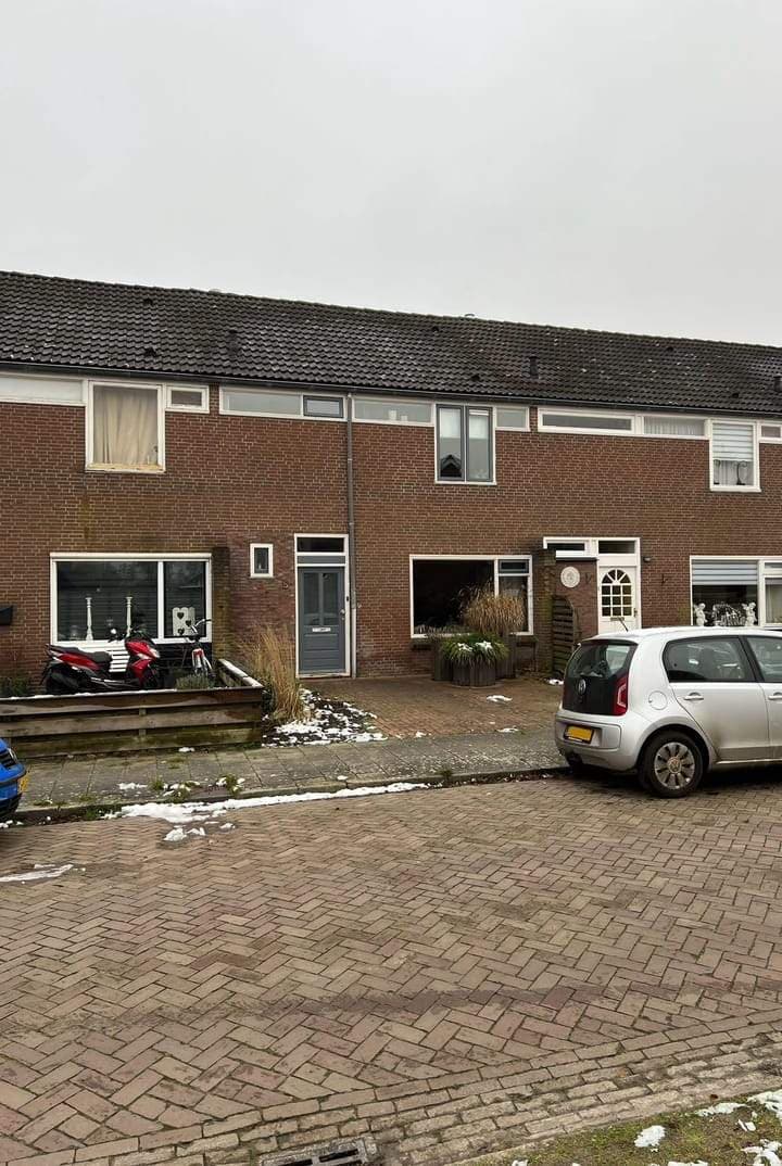 Tussenwoning Magnoliastraat, Musselkanaal - Te Huur