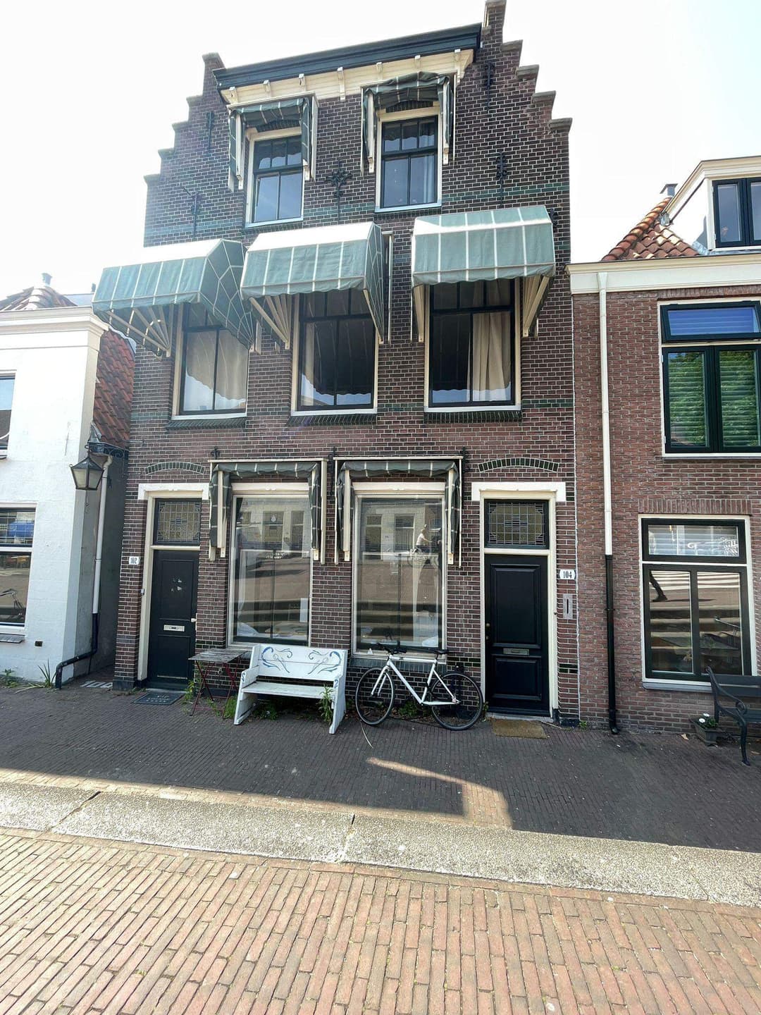 Furnished Room for Rent - Nieuwe Langendijk, Delft