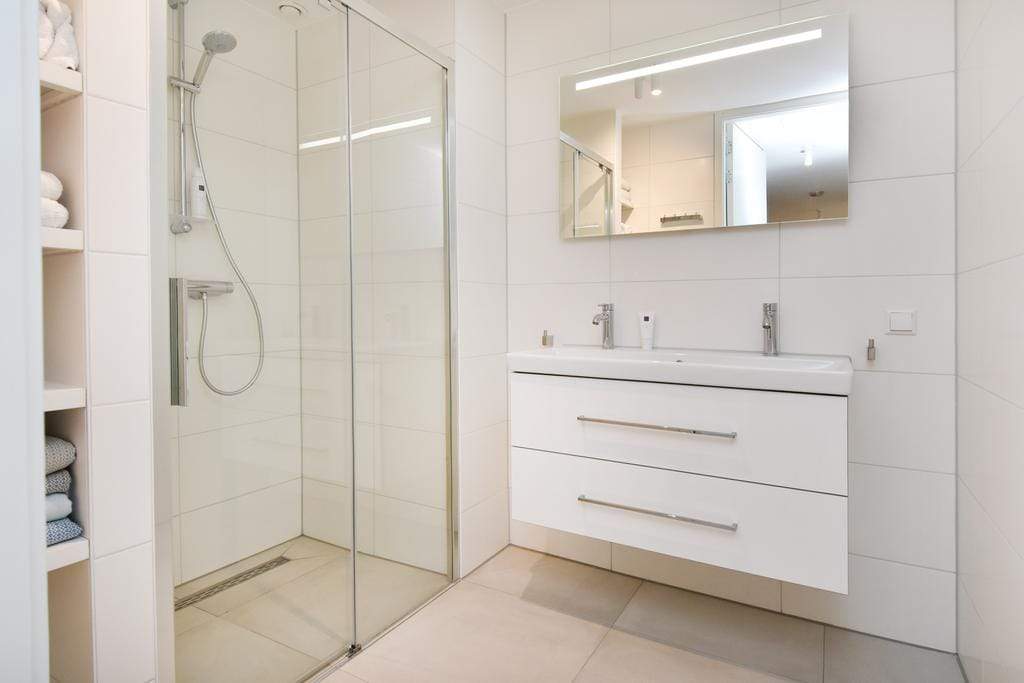 Plesmanweg 415, The Hague - Apartment