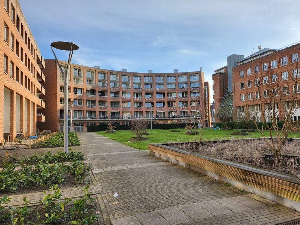 Appartement à Louer à Flat Heugemerweg, Maastricht