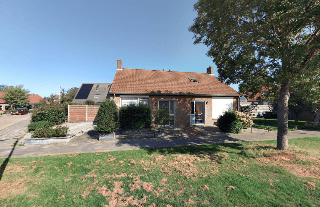 Hoekwoning aan Helling 11, Heeg - Te Huur