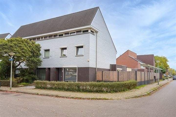 Haus Klinkhegge, Maastricht - 4-Zimmer-Eckhaus