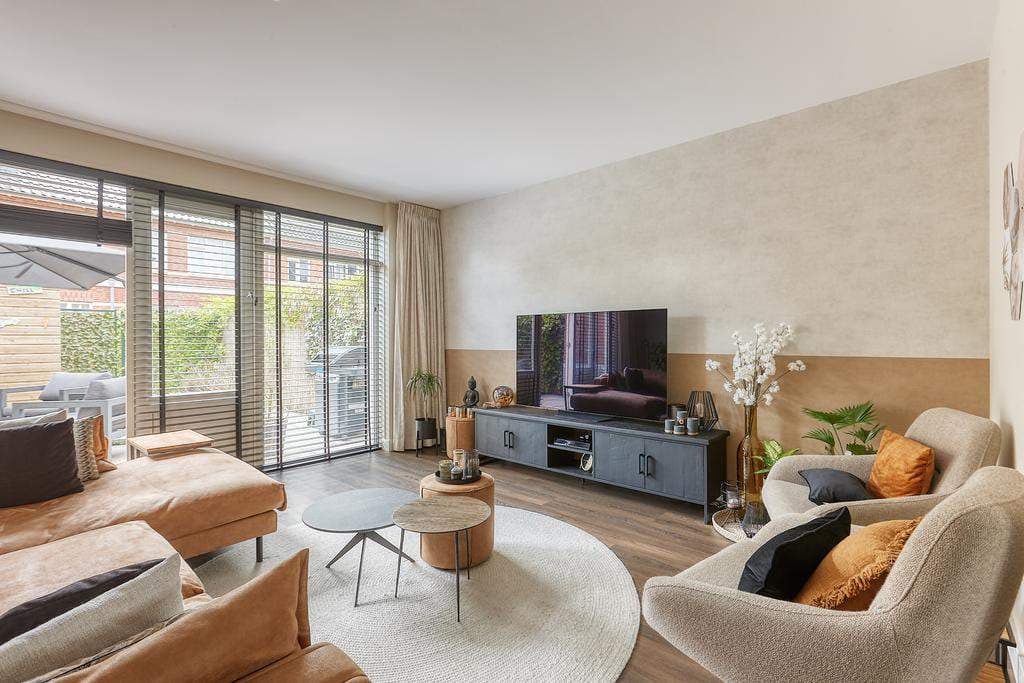 House Markgraaflaan 32, Den Haag - For Rent