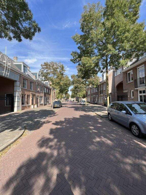 Herenlaan, De Veste, Helmond — Gemeubileerd rijtjeshuis