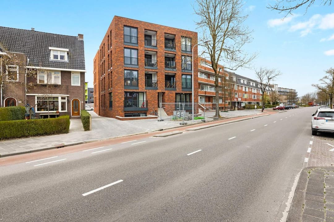 Flat Friesestraatweg 22-41, Groningen - Te Huur
