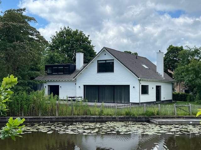Vrijstaande Villa aan de Angstel, Abcoude - Te Huur