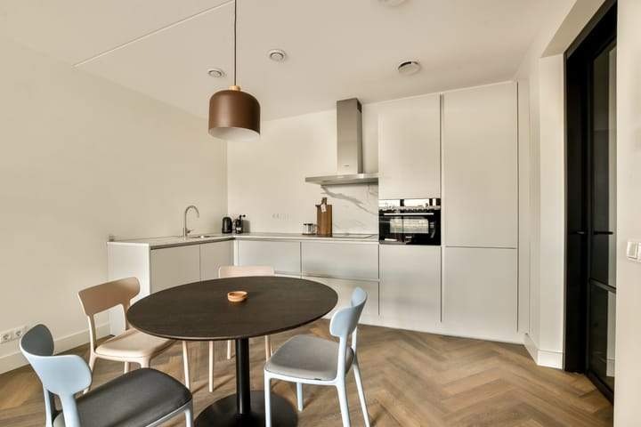 Voll möbliertes 1-Schlafzimmer-Apartment in The Robin, Amsterdam