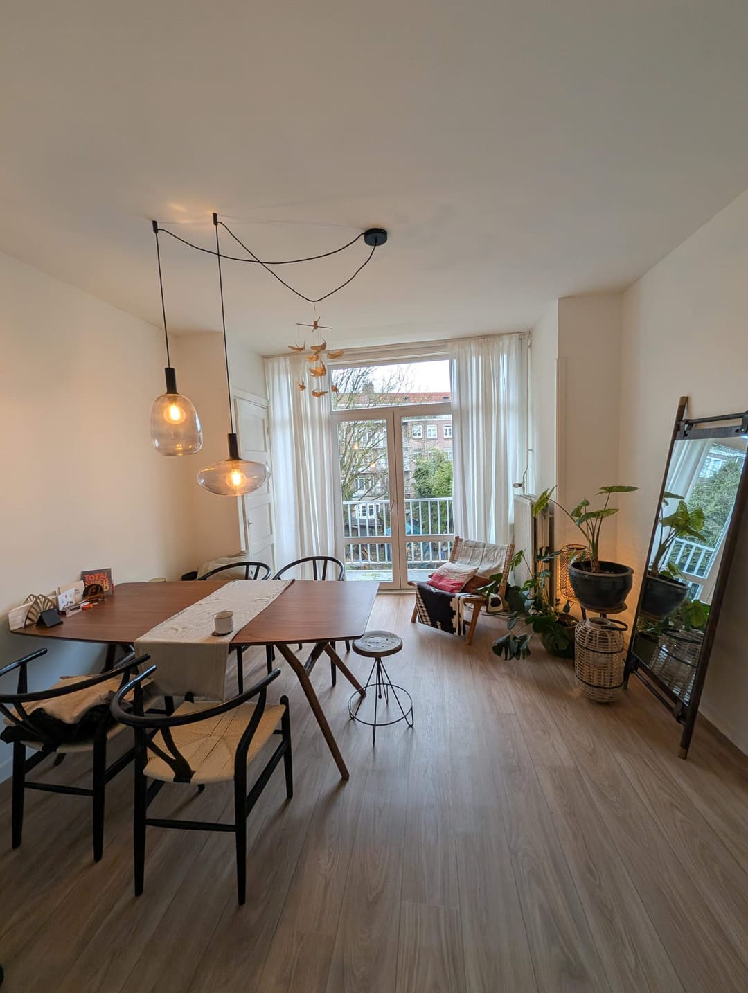Furnished Room on Jekerstraat, Amsterdam - For Rent