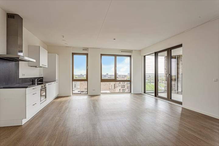 Apartment Jan Wolkerslaan, Diemen - For Rent