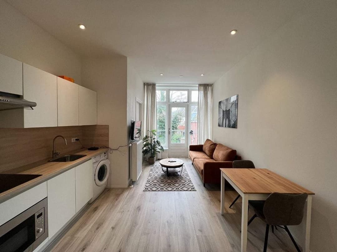 Appartement Hereweg, Groningen - Gemeubileerde 1-slaapkamer