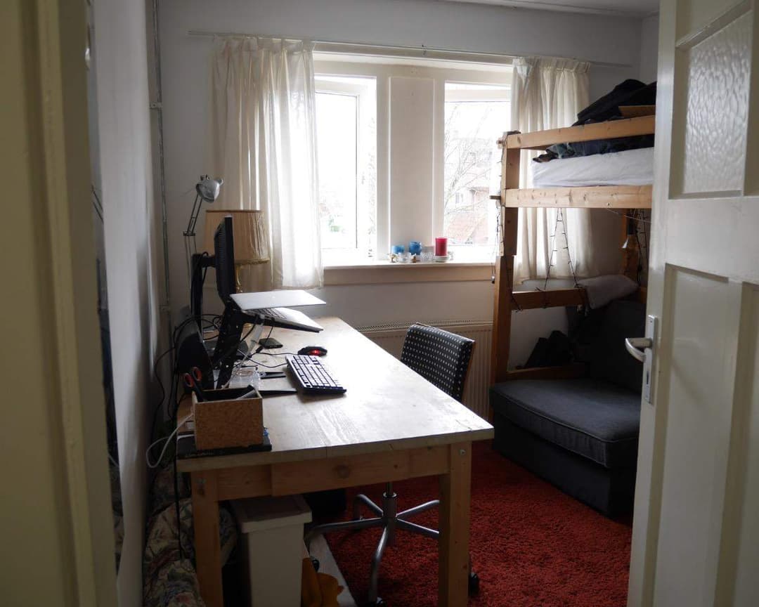Unfurnished Room Zilvermeeuwstraat, Hilversum - For Rent