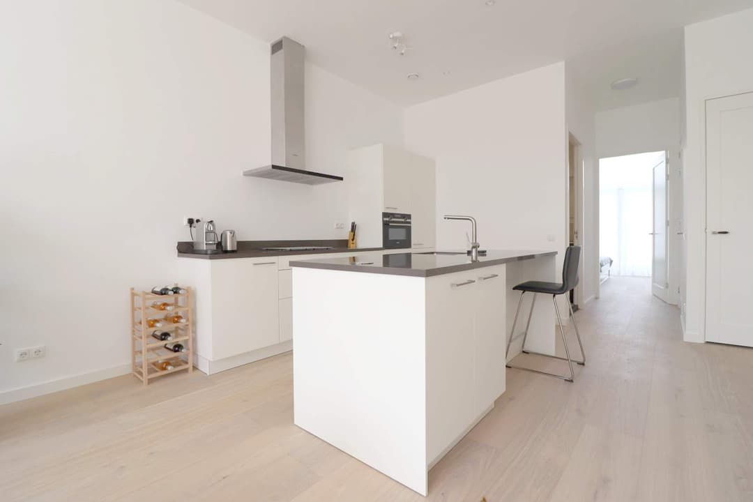 Heemraadssingel, Rotterdam - Bovenwoning (1BR)