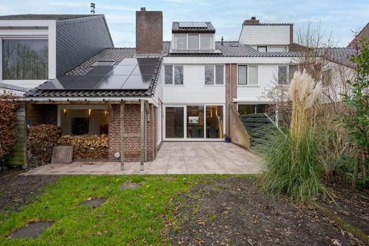 Familienhaus Nachtegaallaan, Roelofarendsveen - Zu Vermieten