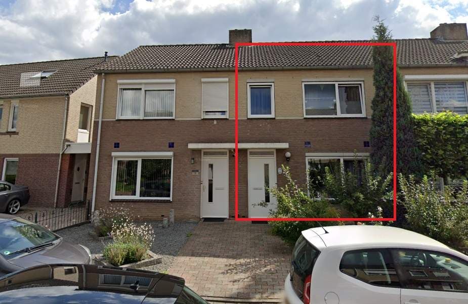 Tussenwoning Saint Rémystraat, Bunde - For Rent