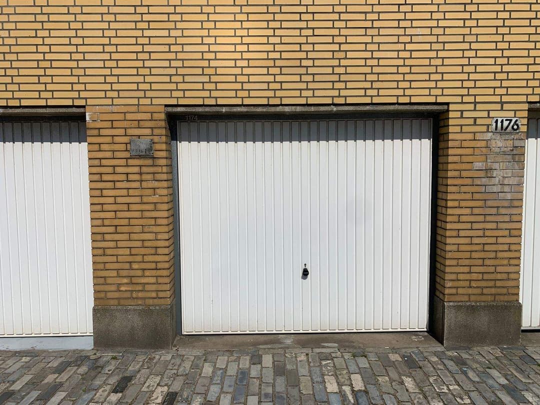 Garagebox Gevers Deynootweg 117, Den Haag - Zur Vermietung