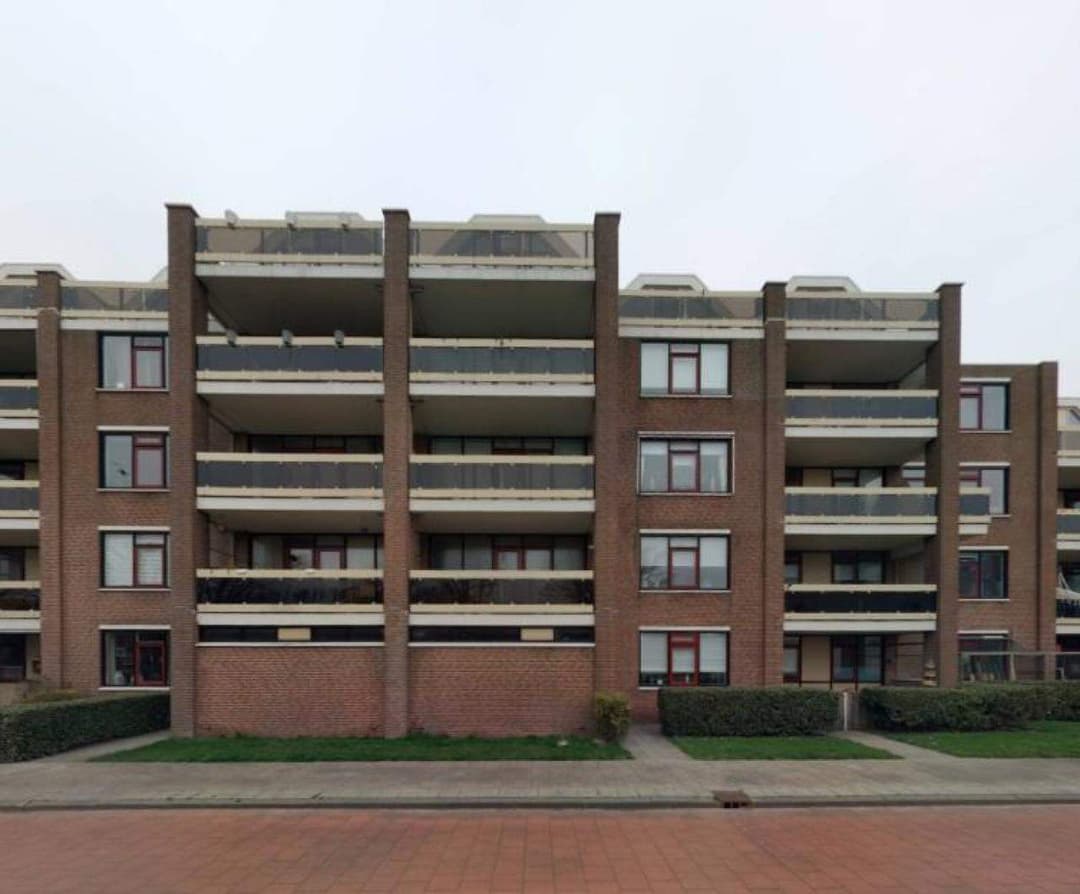 First Floor Apartment, Kanaalweg, Den Helder - For Rent