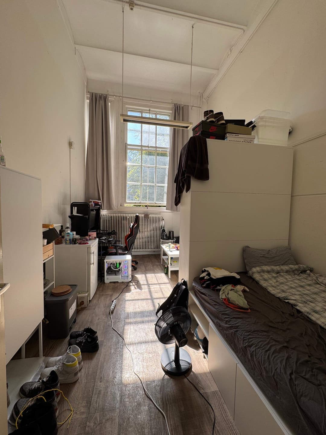 Uncarpeted Room for Rent on Schoolstraat, Arnhem