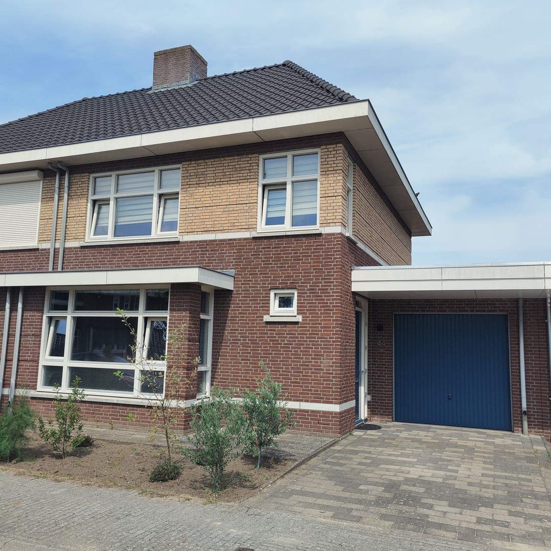 Casa Pareada Nellemenkeslaan 44, Belfeld - En Alquiler