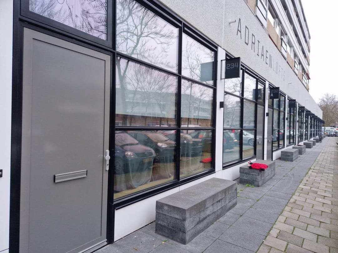 Appartement Adriaan van Bergenstraat, Breda - À louer