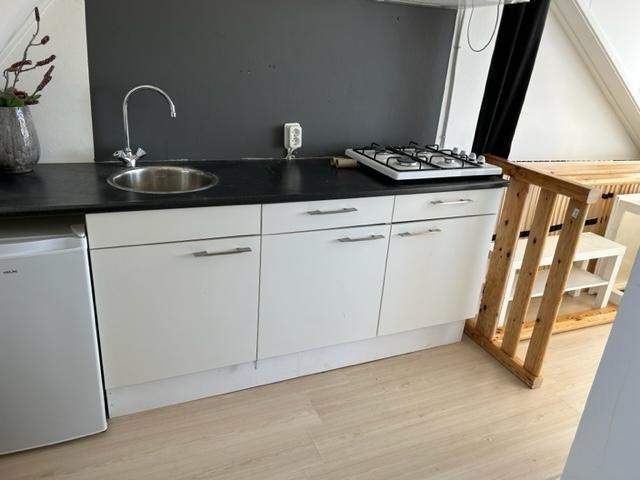 Furnished Studio for Rent - Willem Lorestraat, Leeuwarden