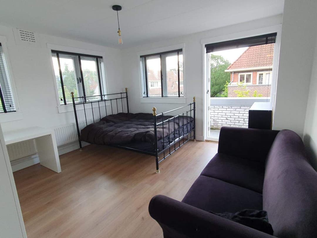 Furnished Room Veeteeltstraat, Amsterdam - For Rent