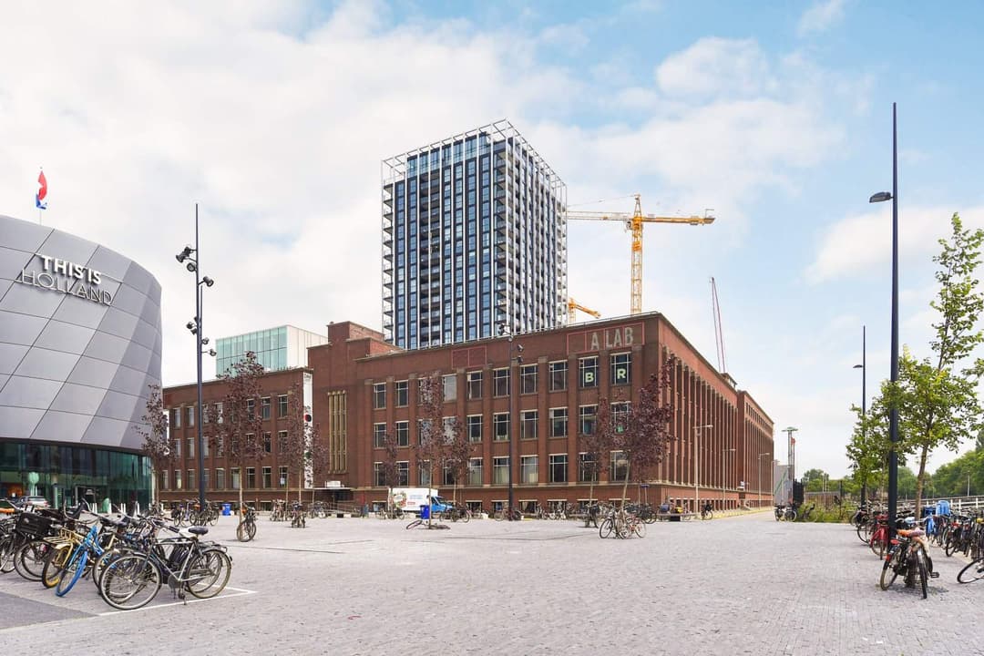 Bercylaan 177, Amsterdam – 3-Zimmer-Wohnung (14. Etage)