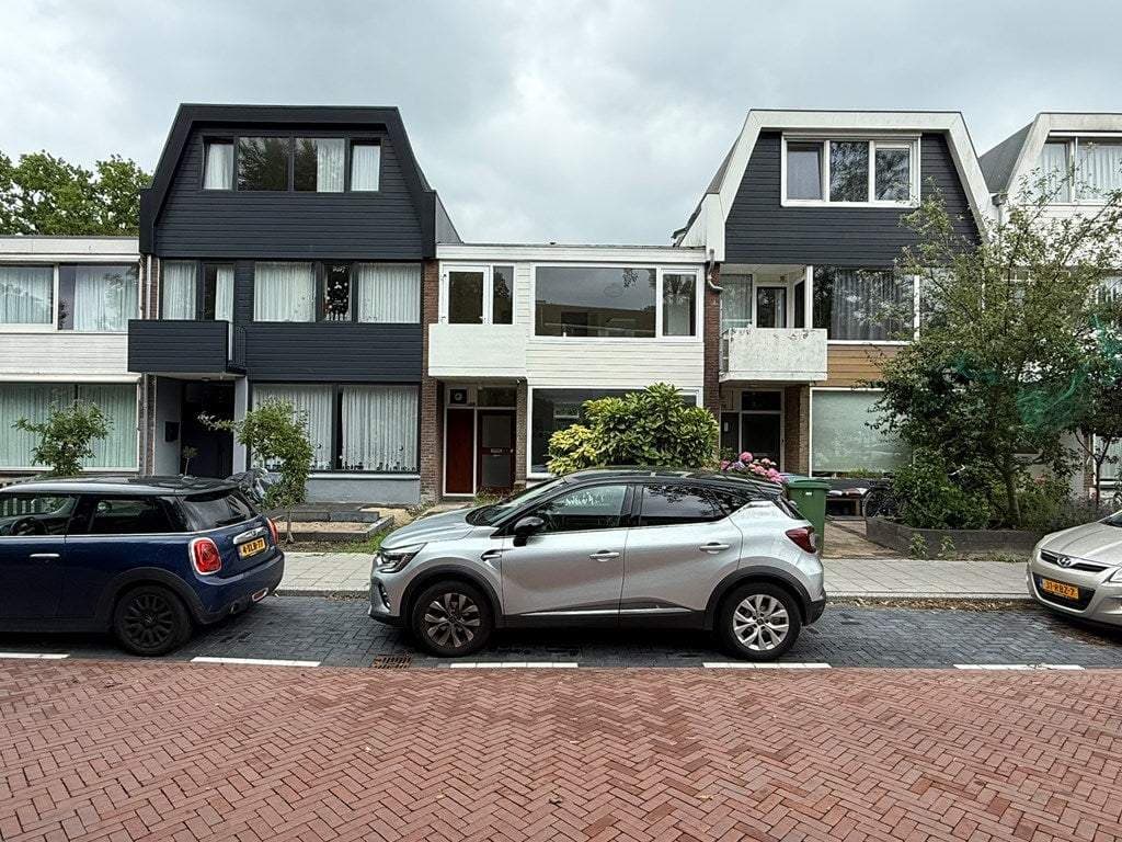 House Burgemeester Haspelslaan, Amstelveen - For Rent