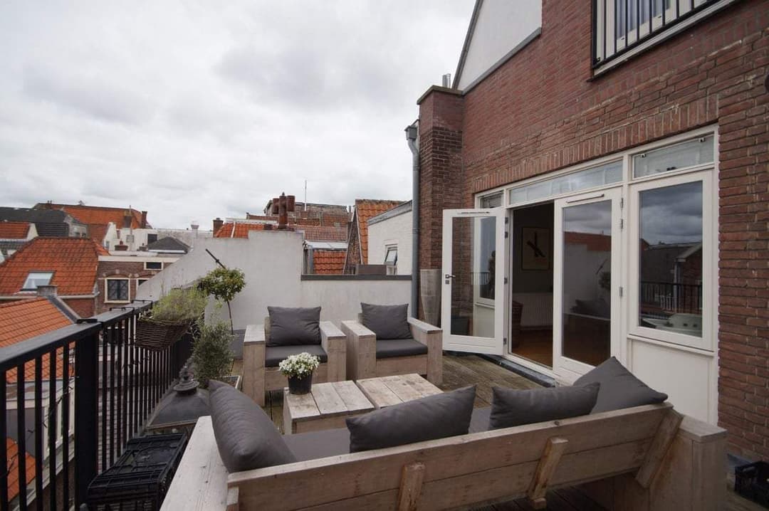 Appartement Dwars Koornbrugsteeg, Leiden - Te huur