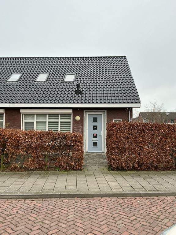 Oranjestraat 13, Den Bommel - Zur Miete