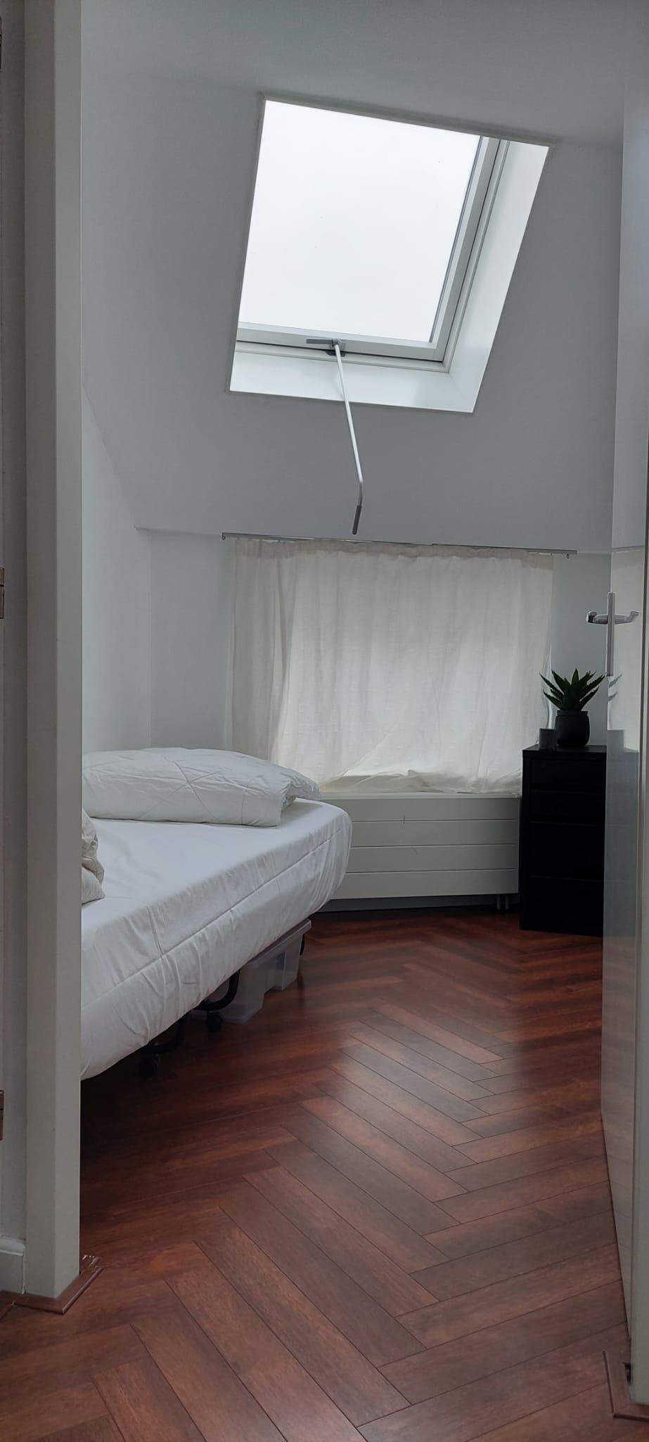 Furnished Room Parallelweg, Hillegom - For Rent