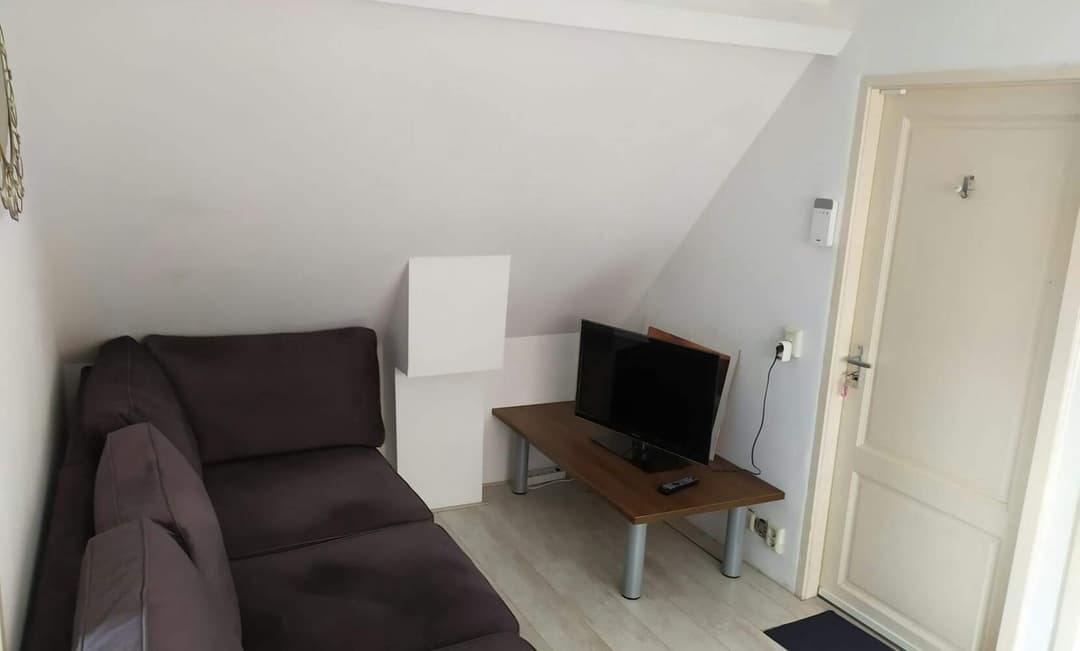 Appartement 1e Middellandstraat, Rotterdam - Te Huur