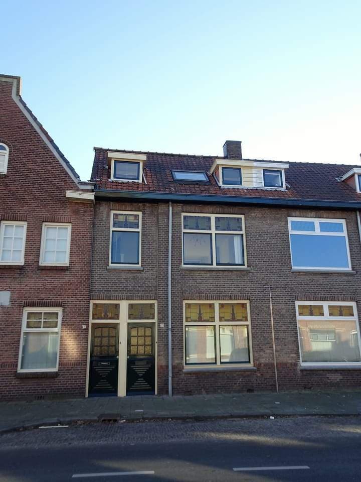 Heuvelstraat 13-A, Breda - En alquiler